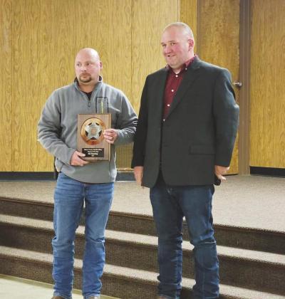Sheriff’s Office Gives Awards at Christmas Party