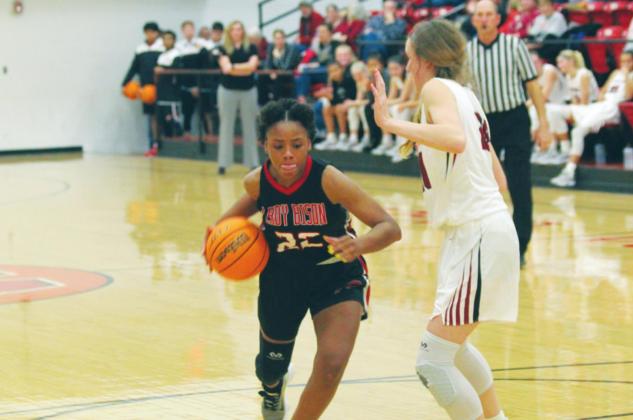 Amaya Evans dribbles down the court in a game against Watonga during last year’s season on January 6, 2020 Andrew Salmi Watonga Republican