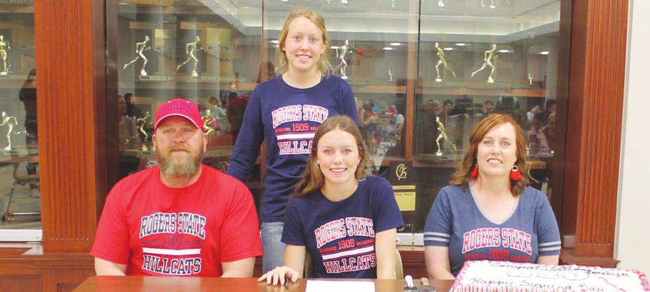 Turney Signs with Rogers State University