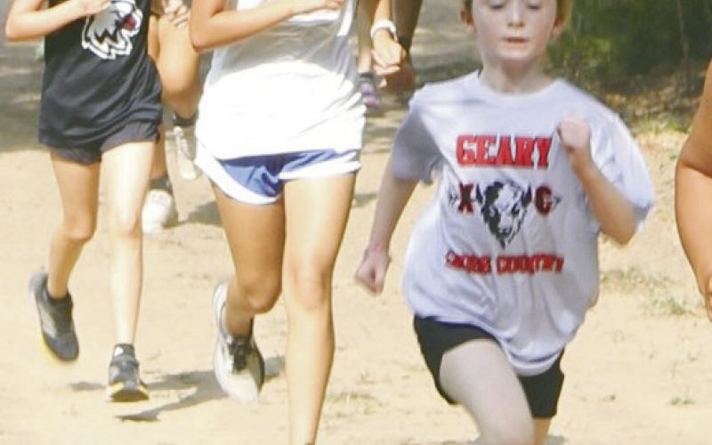 Cross Country Hangs Tough at Meet