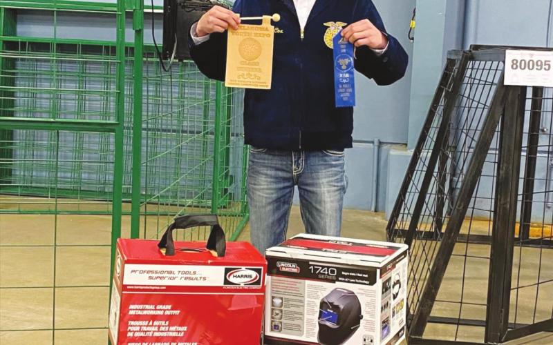 Watonga FFA Student Makes Sale with Innovative Hog Trap