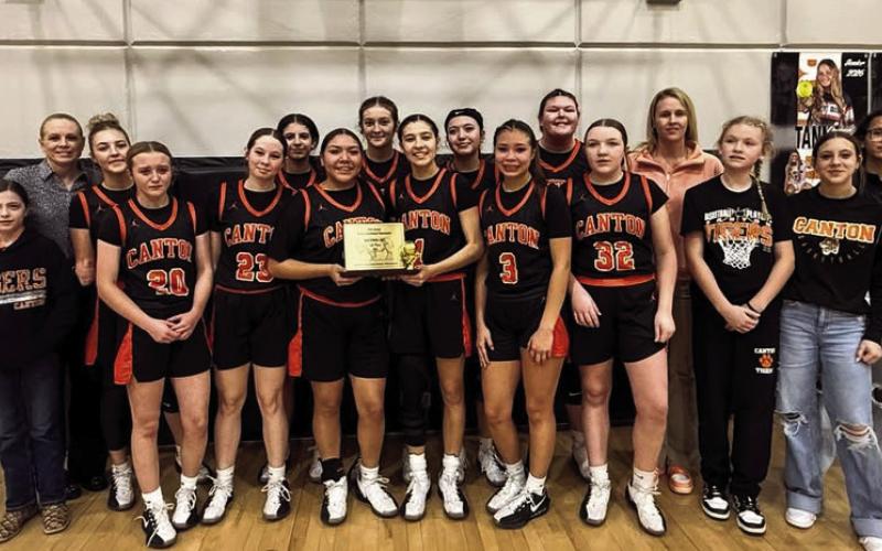 Congratulations to the Lady Tigers for finishing third at the Buffalo Tournament. Next up for them is the Hinton Lady Comets at home January 30