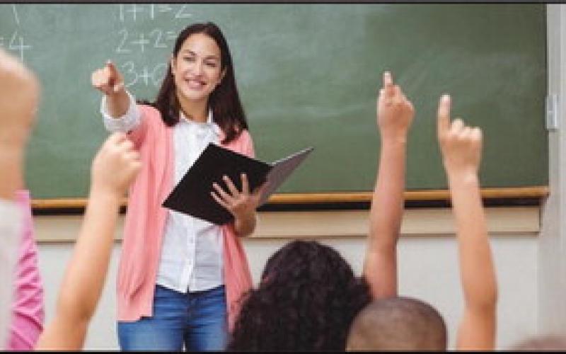 OSDE Offering Early-Career  Teachers Training, Stipends