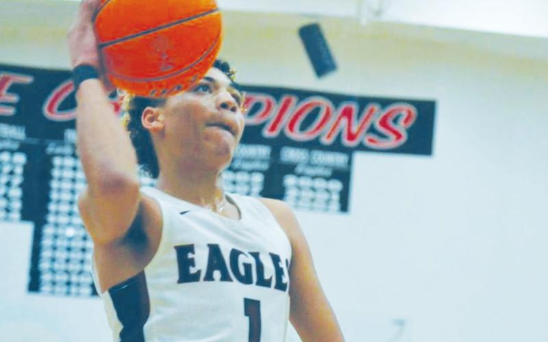 Eagles’ Basketball Notches Back-to-Back Victories, Ready for Postseason