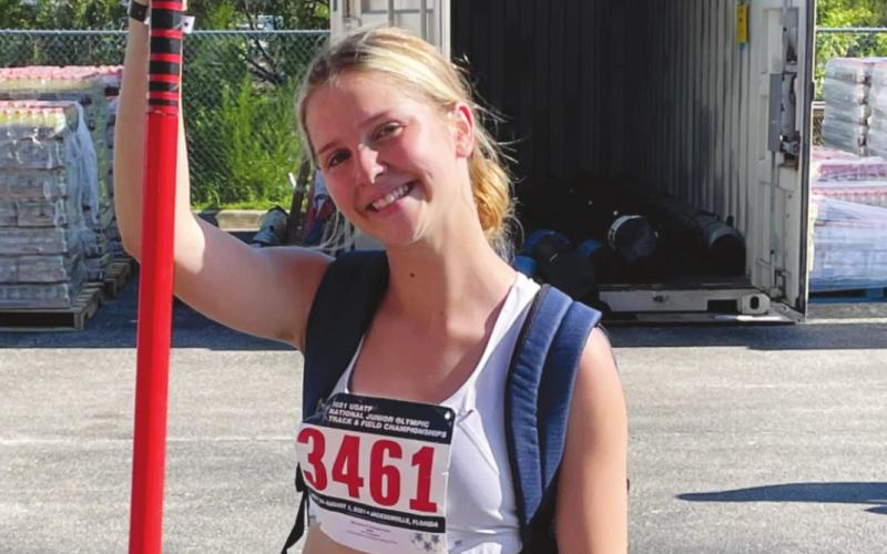 Athlete Spotlight: Future Collegiate Pole Vaulter Alyssa Bay