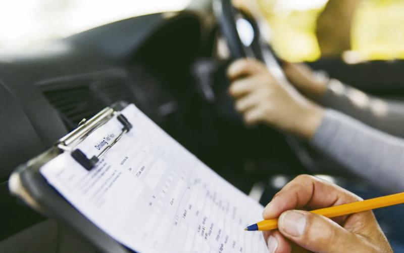 House Bill Restores Reading Requirement for Driver Licenses