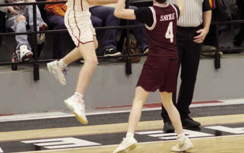 Watonga Dominates Over Sayre
