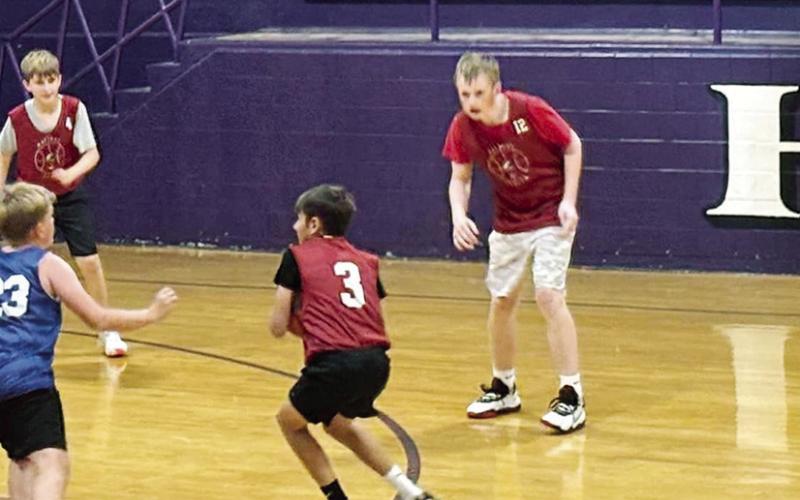 Middle School Players Kick off Summer with Basketball Camp at Hydro