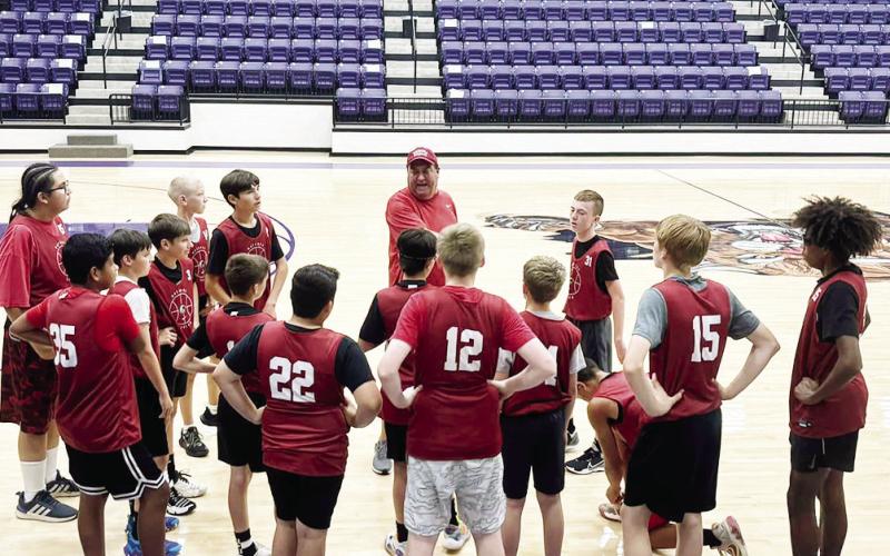 Middle School Players Kick off Summer with Basketball Camp at Hydro