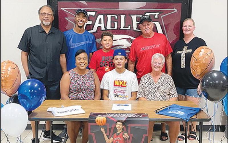 Deondre Dunn signs his letter of intent, to play basketball at Southwestern Christian University. Deondre is the son of Chris and Heather Ross, he is the grandson of Mike and Delana Canada, and Larry and Renee Ross. Deondre is the great grandson of Dale and Dolores Green.