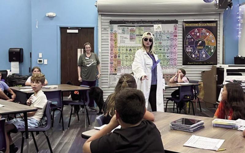C E S Learning via Starbase