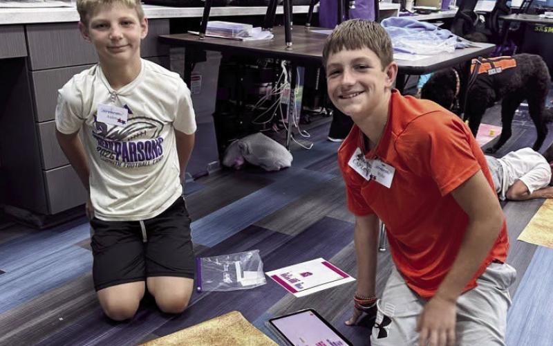 C E S Learning via Starbase