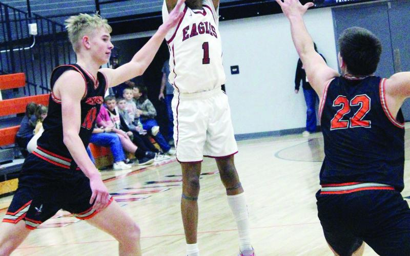 Season Ends at Regionals for Watonga