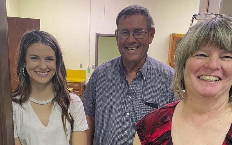 Lions Provide Dollars for Scholars