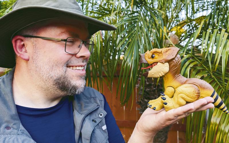 Meet The Paleontologist Behind Jurassic World’s Dinosaur Superstar