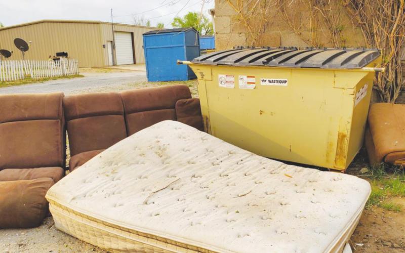 Council Discusses Trash Service, Approves Splash Pad Updates