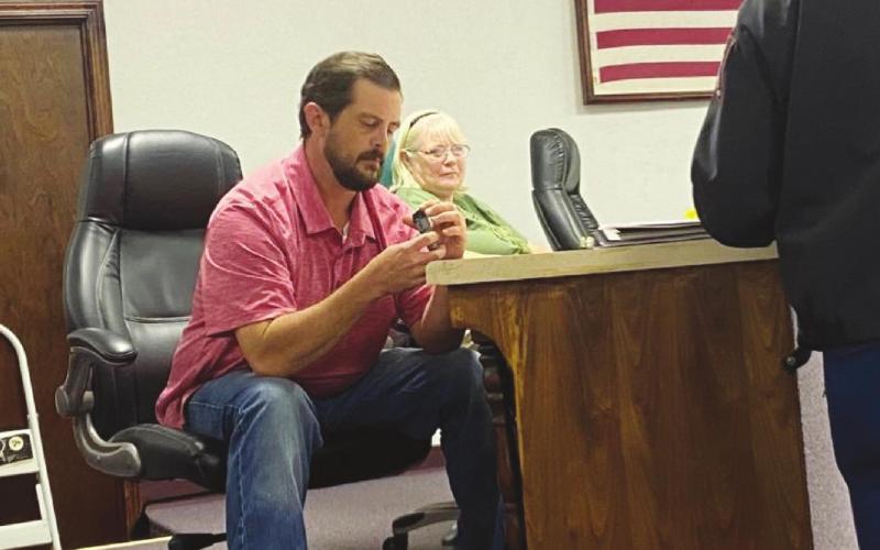 Wright Leaving Geary Council, He Announces During Meeting