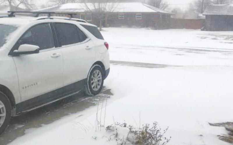 Watonga Briefly Loses Power, Sees Inches of Snow in Storm