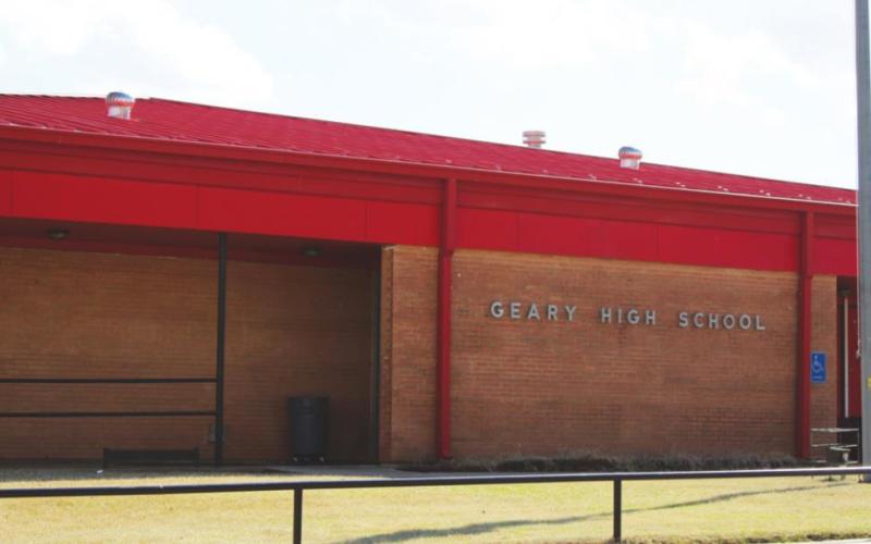 Geary Principal Resigns