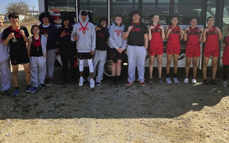 Tracksters Perform Well at Hinton