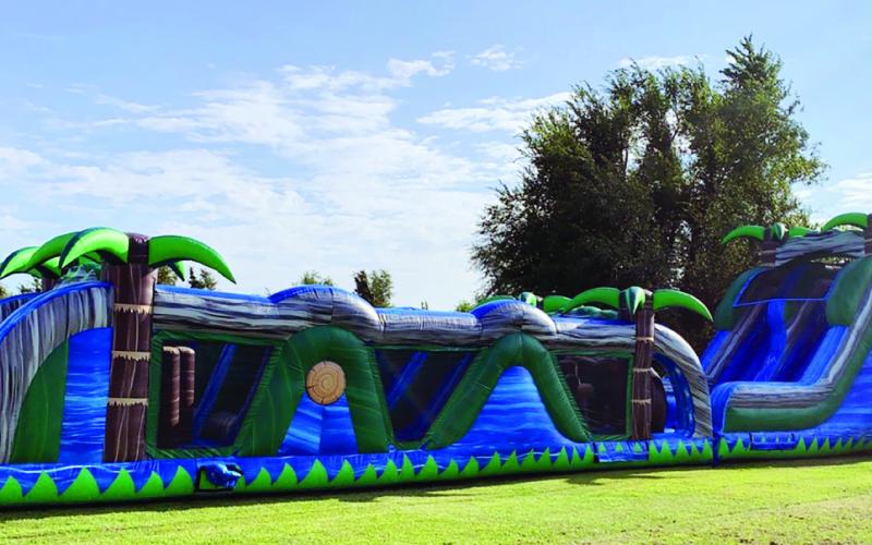Bouncy Splash House Coming to Park