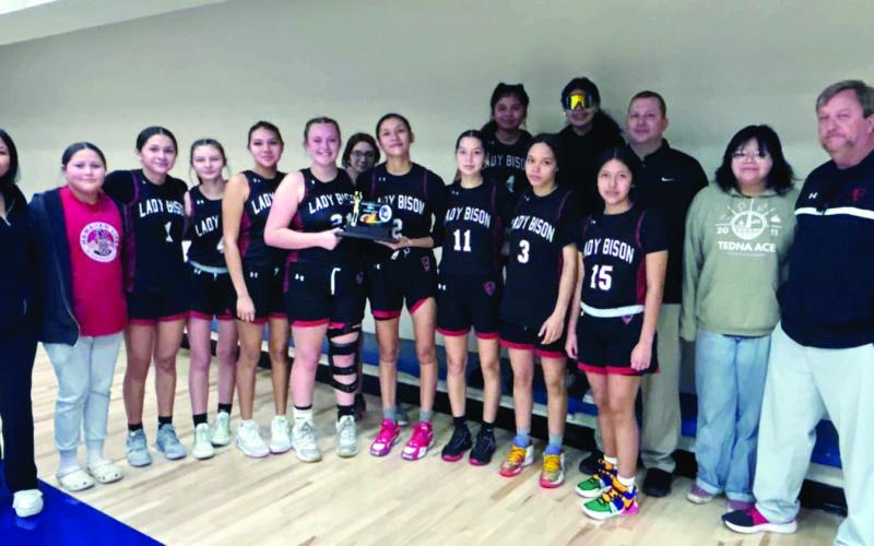 Roundballers at Cordell Tournament