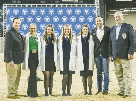Thomas Student Wins OYE Scholarship