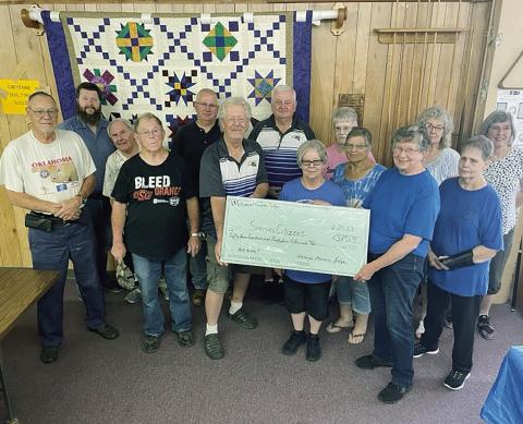 Masons Donate to Senior Center