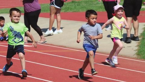 Watonga Elementary Participates in Track Meet
