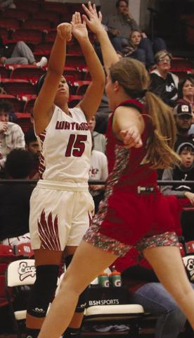 Eagle Teams Start off Season with 1-1 Records