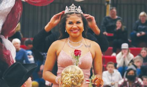 Richard Crowned Queen