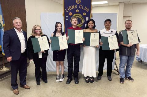 Lions Provide Dollars for Scholars