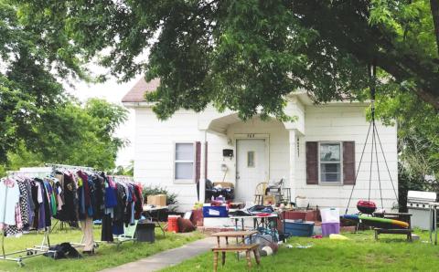 Ferguson Market Kicks Off During Town-Wide Garage Sale