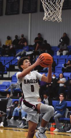 Watonga’s Deondre Dunn goes up for two points during a game last week. The boys team went 3-1 on the week to improve to 8-3 on the season. Brenda Geels | Watonga Republican