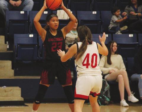 Athlete Spotlight: Richards’ Goal to Become a Nurse