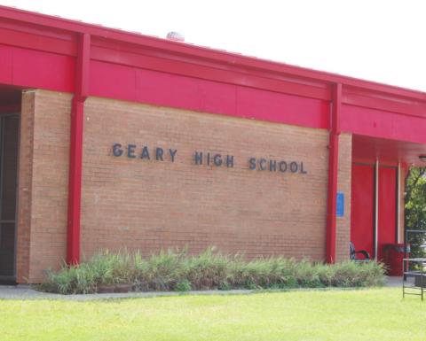 Architecture Firms Visit Geary Schools to Discuss Facilities