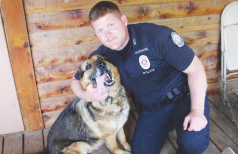 Celebrating Career of Retiring K-9