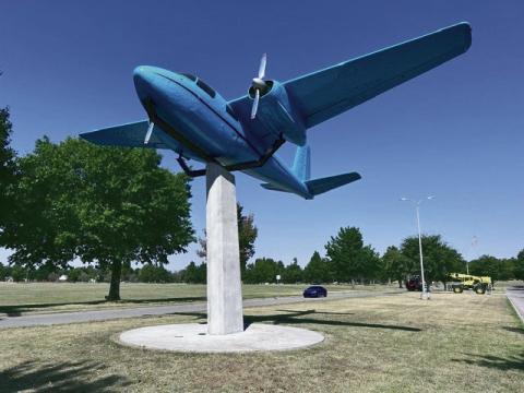 1940s Plane Now on Display at Eldon Lyon Park in Bethany
