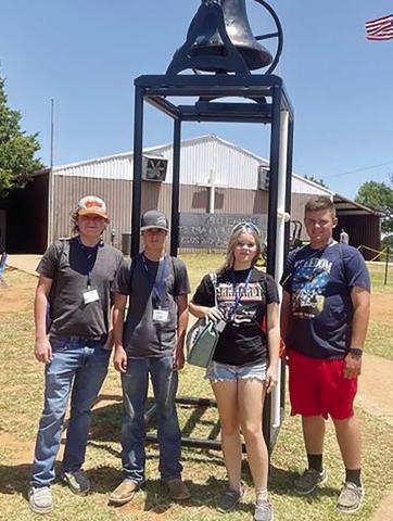 ABOVE Four members of the Calumet chapter attended the sixth session of the FFA Alumni Leadership Camp last week outside of Binger. They spent three days meeting other FFA members from across the state, while learning how to better serve their community and chapter.
