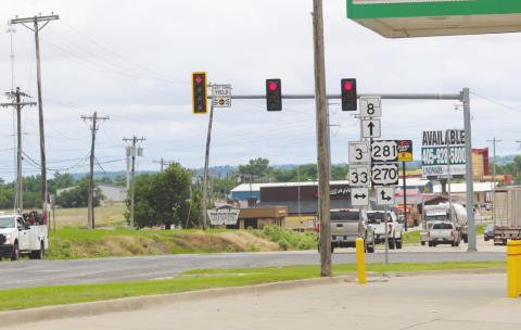 Busy Intersection Will Go Back to Flashing Light During Harvest