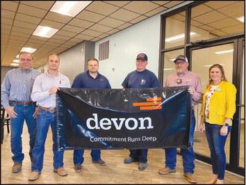 Devon employees thank the Watonga Fire Department for its work. Pictured (L to R): Lee Courange (Devon Energy), Dawson Weathers (Devon Energy), Kevin Daniels (Devon Energy), Robert Daugherty (Watonga FD Chief), Cory Plattner (Devon Energy) and Jillian Sulley (Devon Energy)