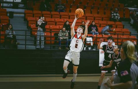 Kyler Thiessen Makes 1,000 Points