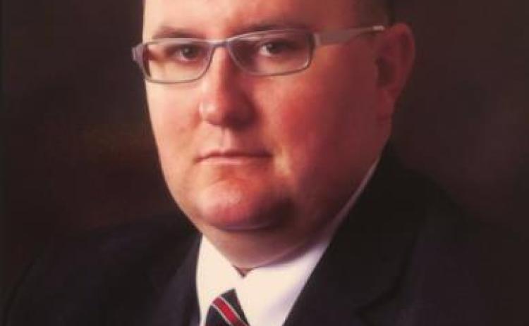 Dr. Garry Travis Bull